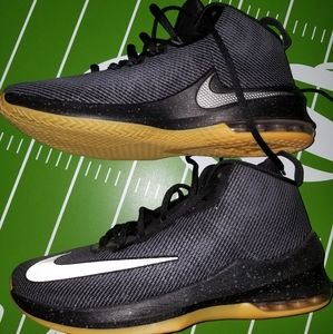 Nike air max infuriate